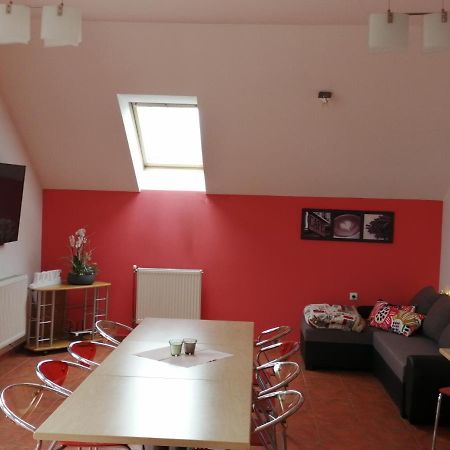 Ubytovani Kolonial Dolni Holetin 外观 照片